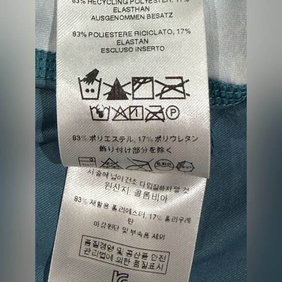 Patagonia Teal Floral Long Sleeve Women's Micro Swell Rashguard Top size M - Picture 8 of 11